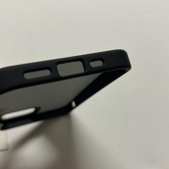 Torras Case for Apple iPhone 12/12 Pro - Picture 7 of 7